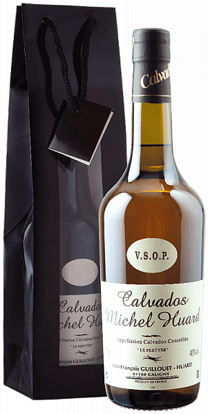 Michel Huard VSOP Calvados AOC Jean-Francois Guillouet-Huard (gift box), 0.7 л